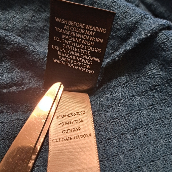 Torrid Top - Picture 10 of 13